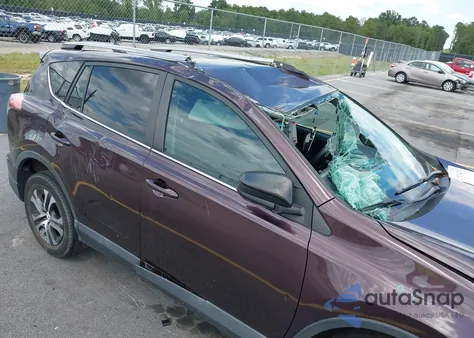 2018 Toyota Rav4 Le z USA, uszkodzony, nr VIN 2T3ZFREV5JW486591